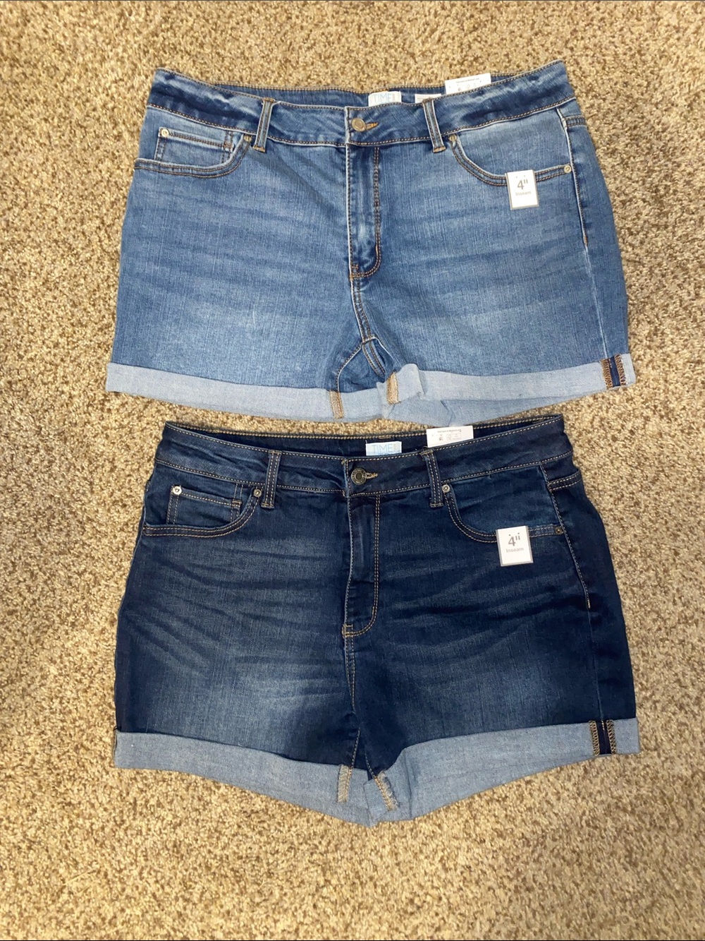 Lot 2 Time and Tru Core Short - Medium Wash & Dark Wash